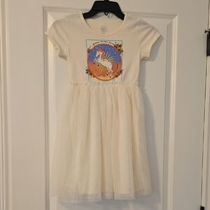 Wonder Nation Cream Unicorn Dress. Size 7-8